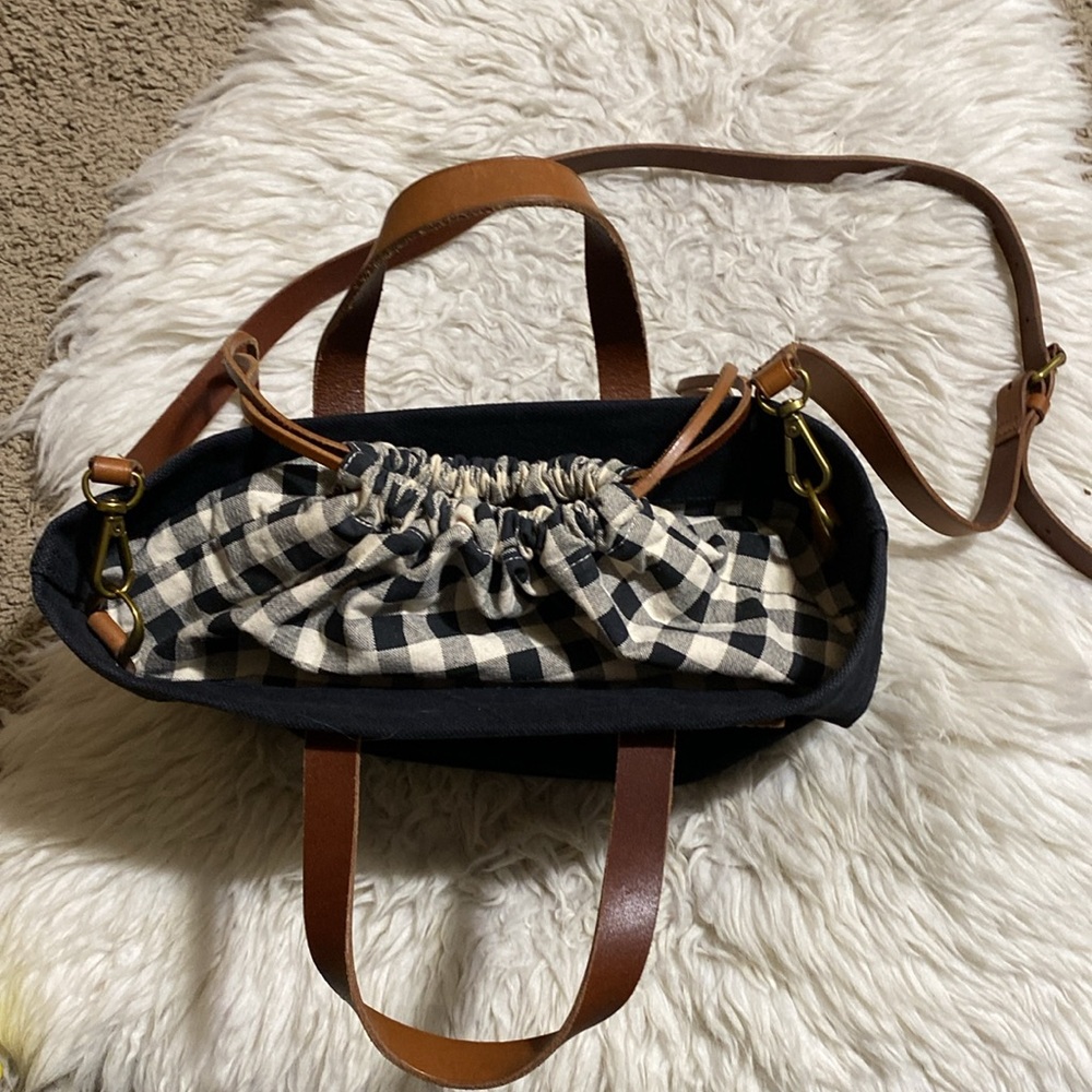 MADEWELL The Canvas Mini Drawstring‎ Black Crossbody Bag. - Picture 3 of 13